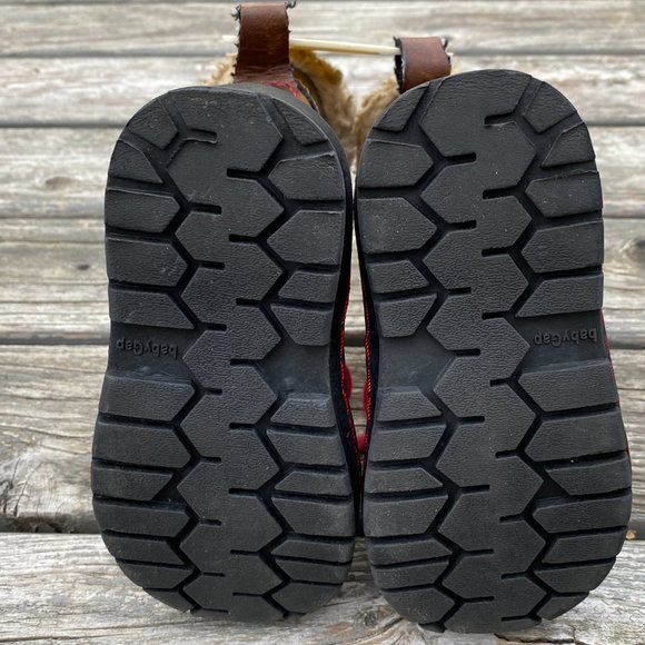 Gap Duck Boots for Toddler (size 5) - Picture 10 of 13